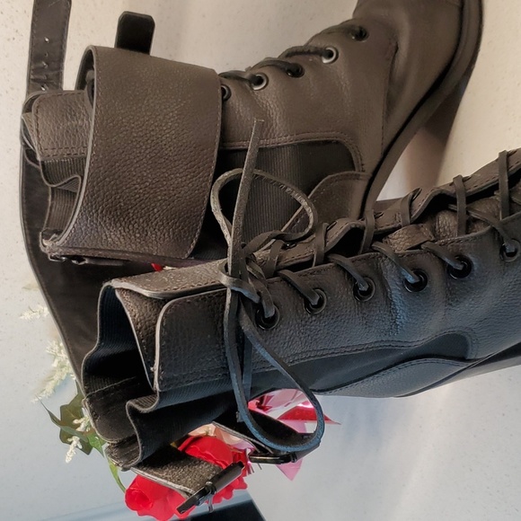 TORY BURCH Leather ankle booties (sz 9.5M) - Picture 6 of 11